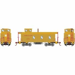 Athearn HO 30' 3-Window Caboose, UP #3220 for Cabooses