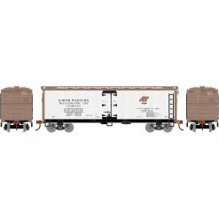 Athearn HO 40' Wood Reefer, NWX #15114 for Freight Cars